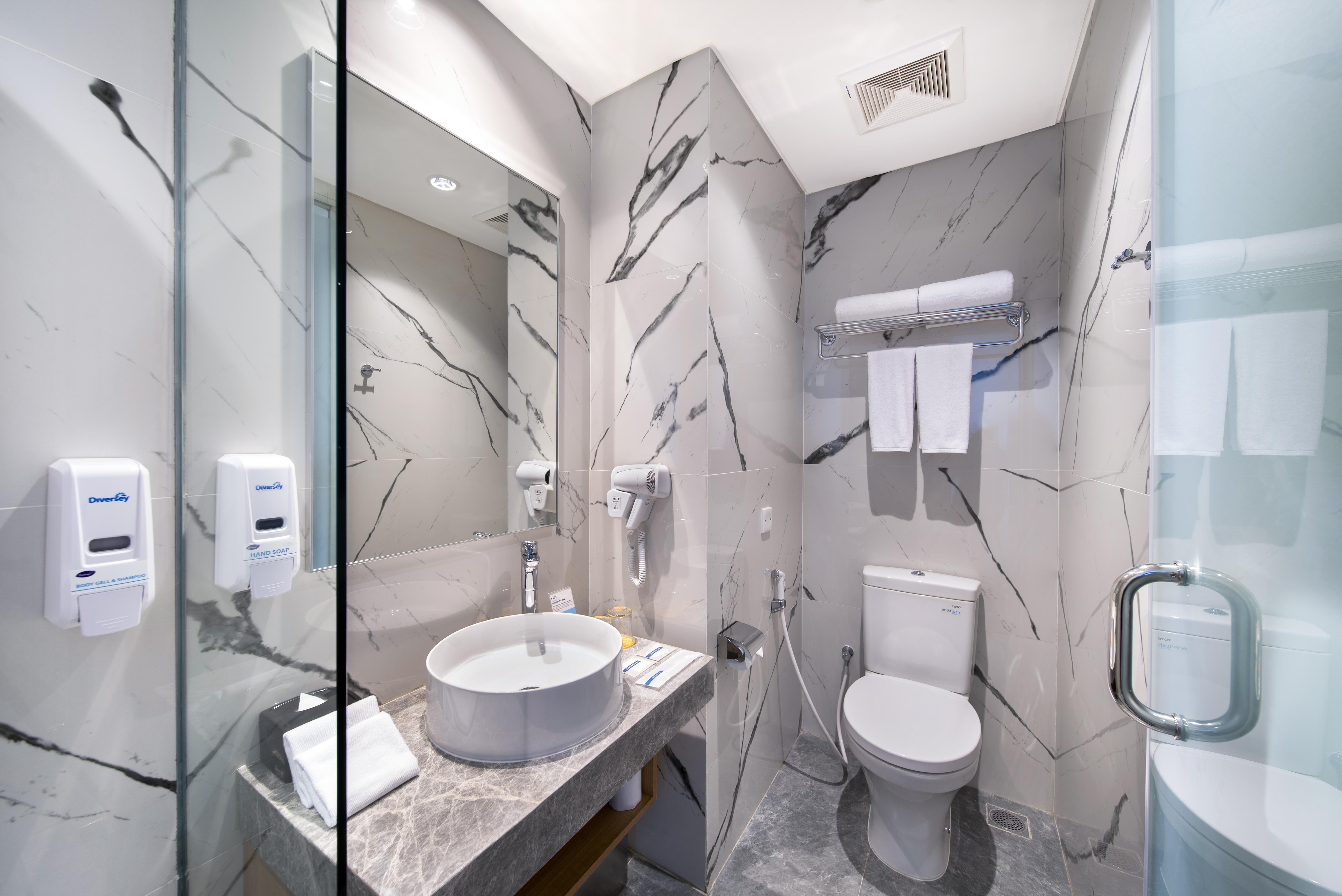 Holiday Inn Express Jakarta Matraman By Ihg Eksteriør bilde