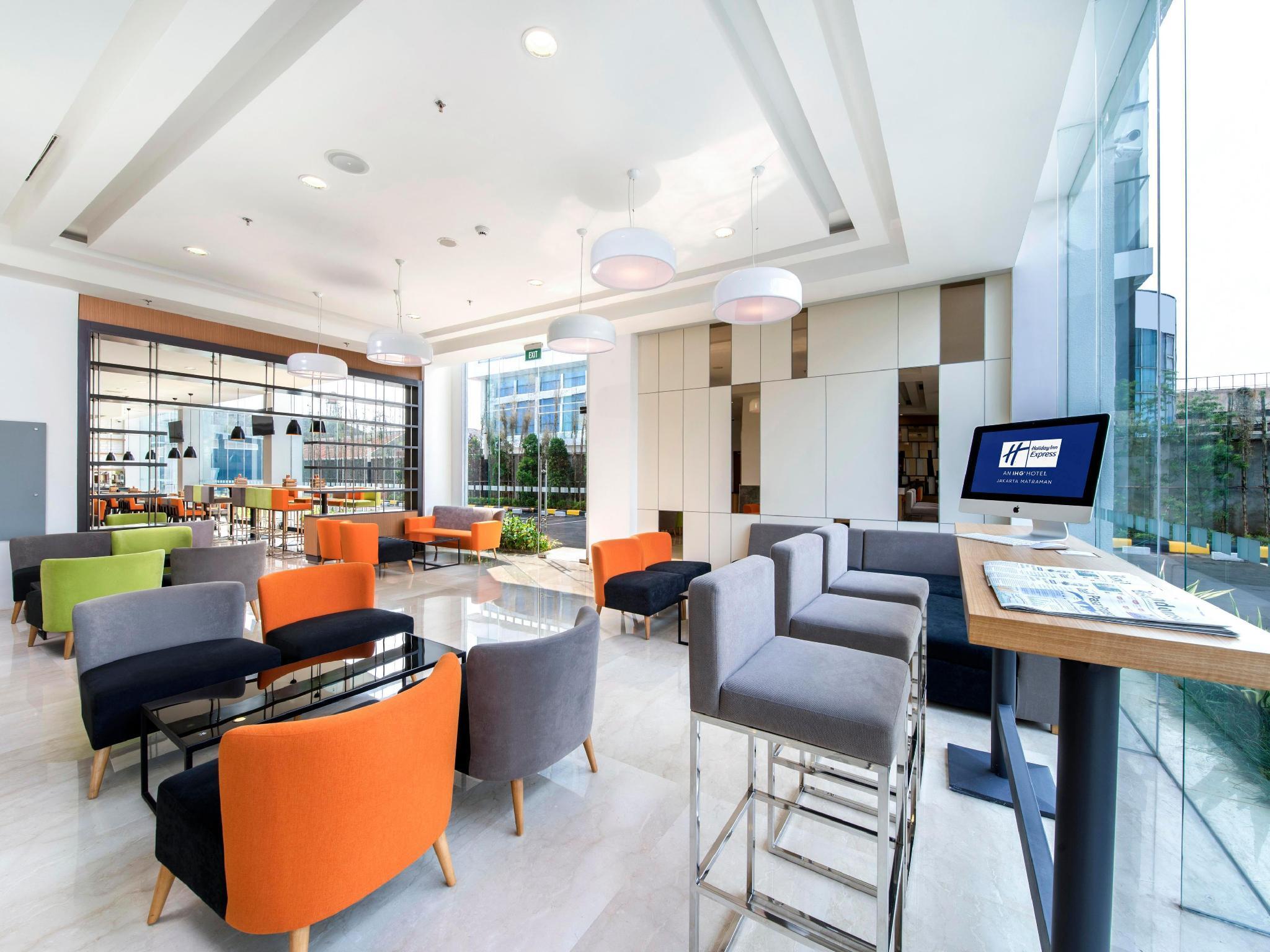 Holiday Inn Express Jakarta Matraman By Ihg Eksteriør bilde