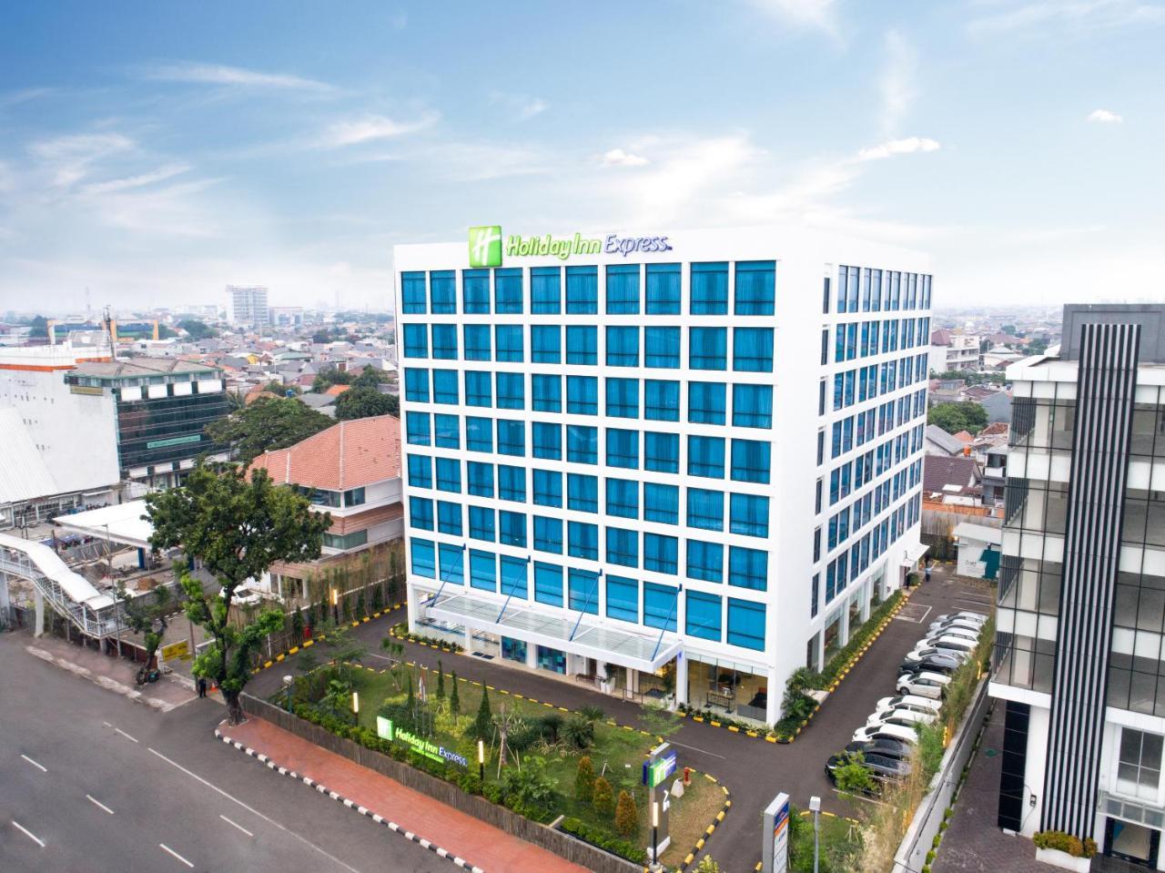 Holiday Inn Express Jakarta Matraman By Ihg Eksteriør bilde