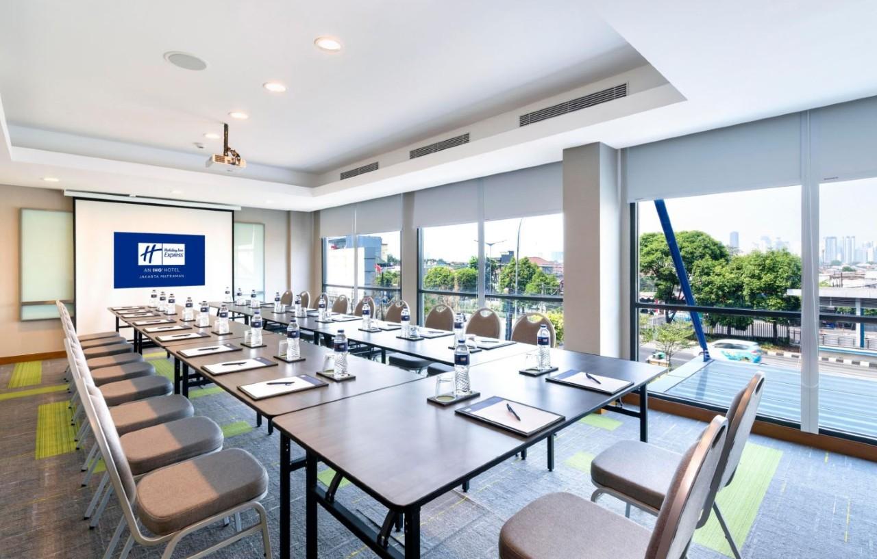 Holiday Inn Express Jakarta Matraman By Ihg Eksteriør bilde